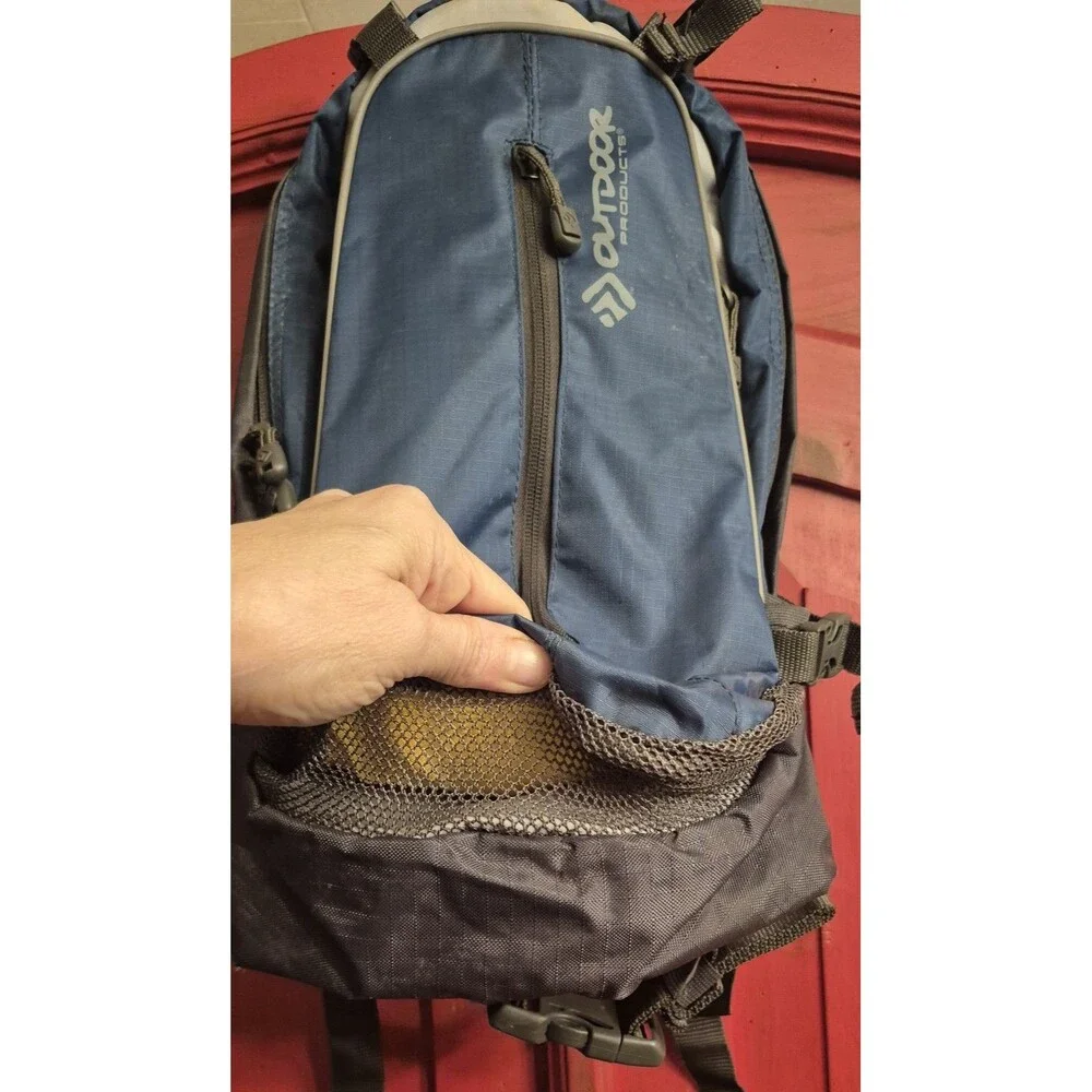 Outdoor Products H20 Performance 8.0 Hiking Backpack Soft Frame No Bladder EUC